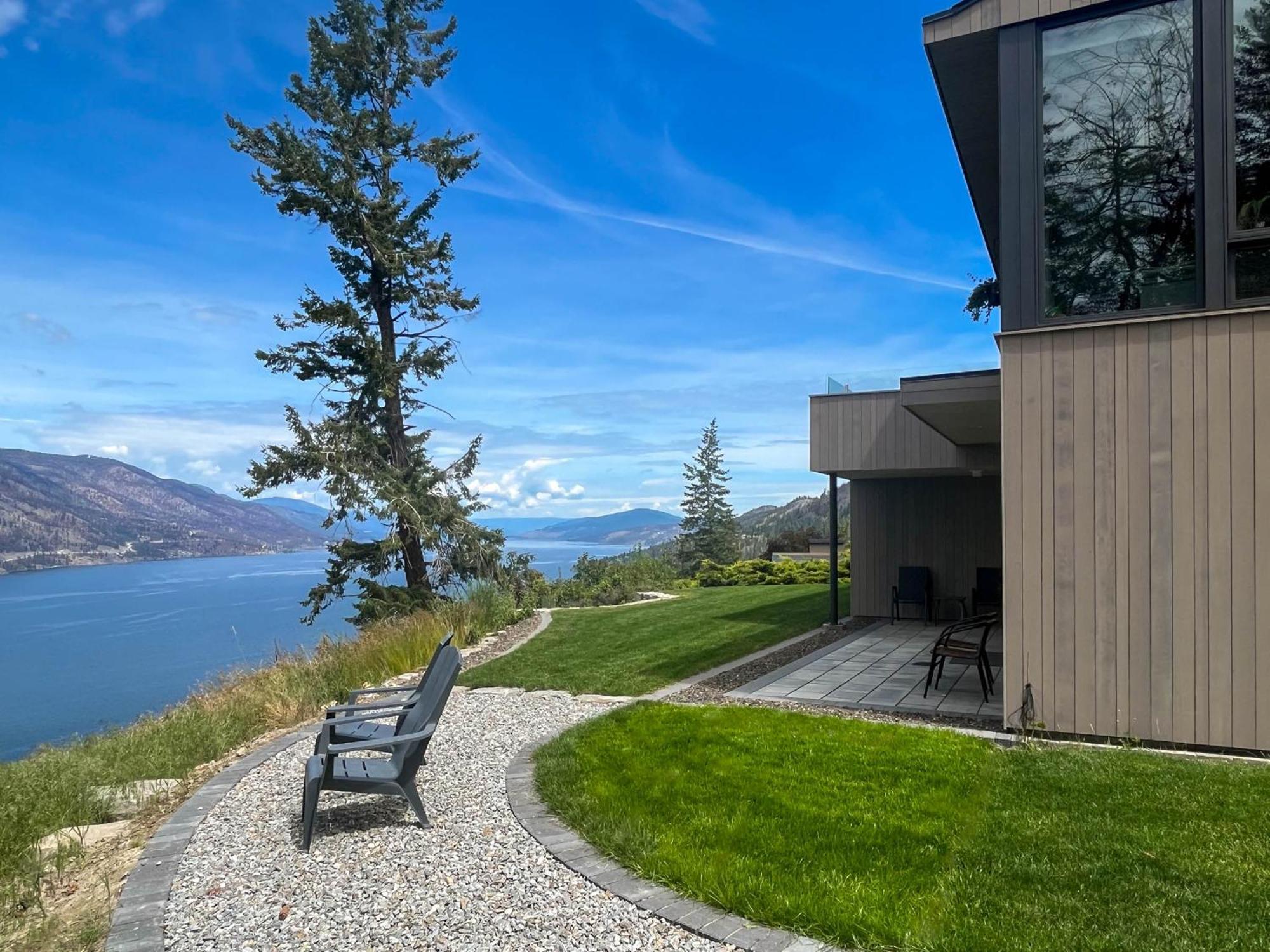 Kelowfornia Lakeview Retreat Келоуна Екстер'єр фото